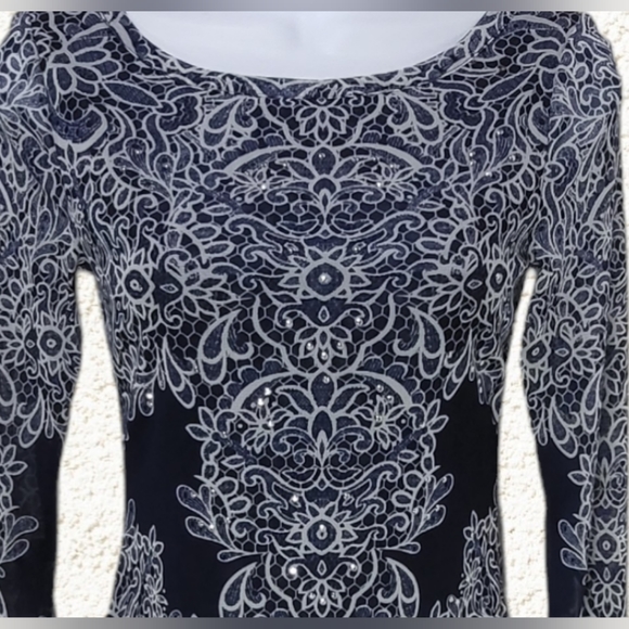 INC INTERNATIONAL CONCEPTS SEMI SHEER NYLON TOP-SMALL-FLORAL RHINESTONE - Picture 3 of 8